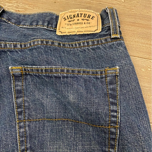 Jeans - Picture 5 of 6